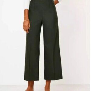 NWT LOFT Wide Leg Crop Pants Side Zip in Green Size 2 Green